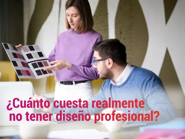 Diseñadores gráficos en Villavicencio revisando paleta de colores — ¿Cuánto cuesta no tener diseño profesional?